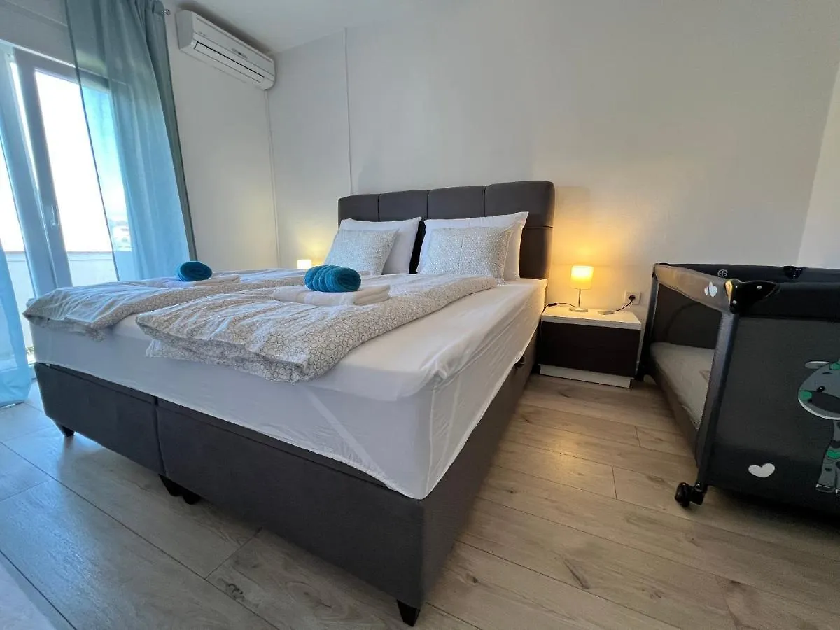 Kaala Apartments Supetarska Draga Croatia