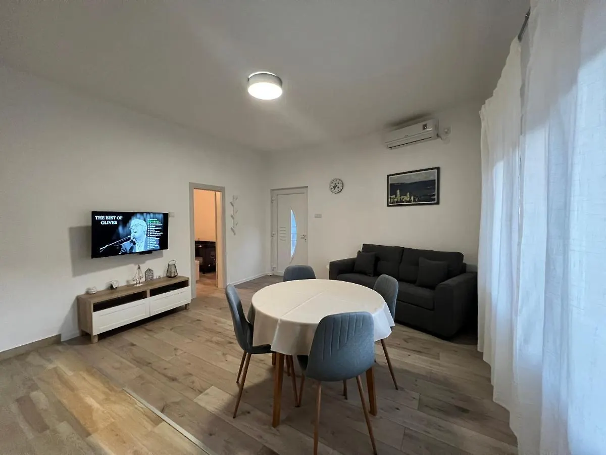 Kaala Apartments Supetarska Draga 0*,
